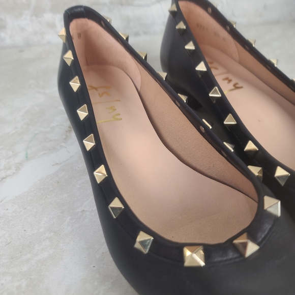 French Sole NY | LIRON Classic Black Leather Gold Studded Ballet Flats Shoes 8.5 - Picture 10 of 14